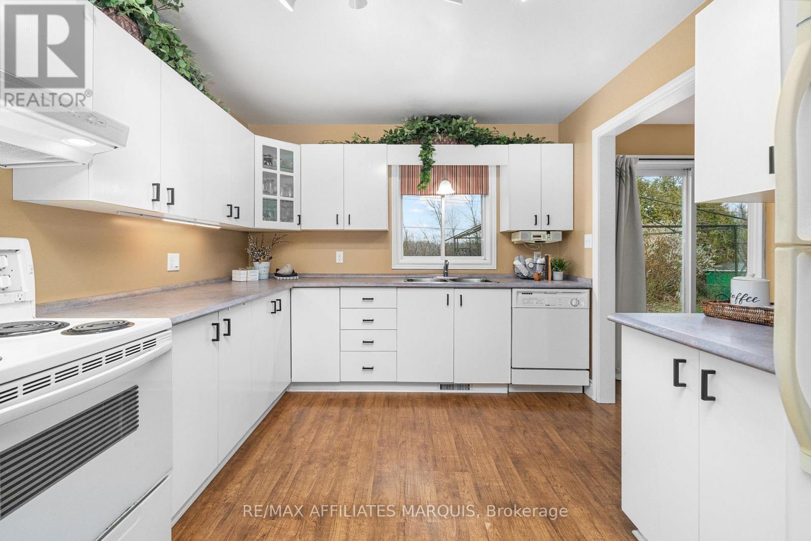 38 Wills Road, Rideau Lakes, Ontario  K7A 5B8 - Photo 11 - X13005796