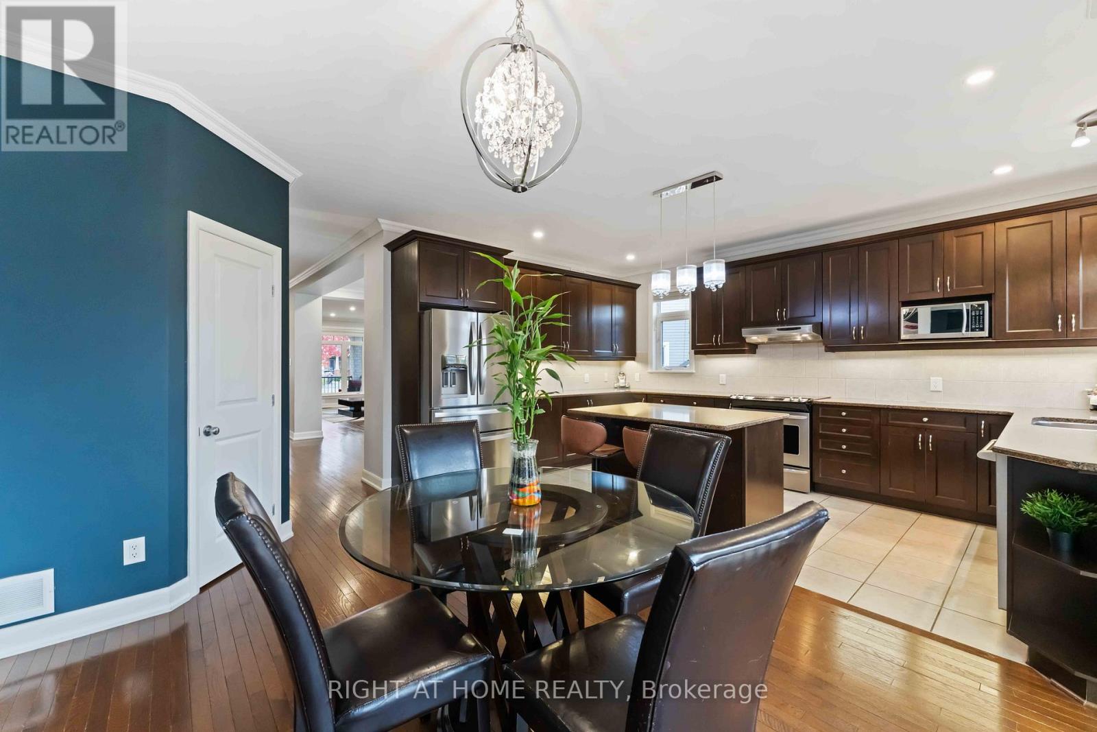 211 Denali Way, Ottawa, Ontario  K2S 0N1 - Photo 12 - X13005840