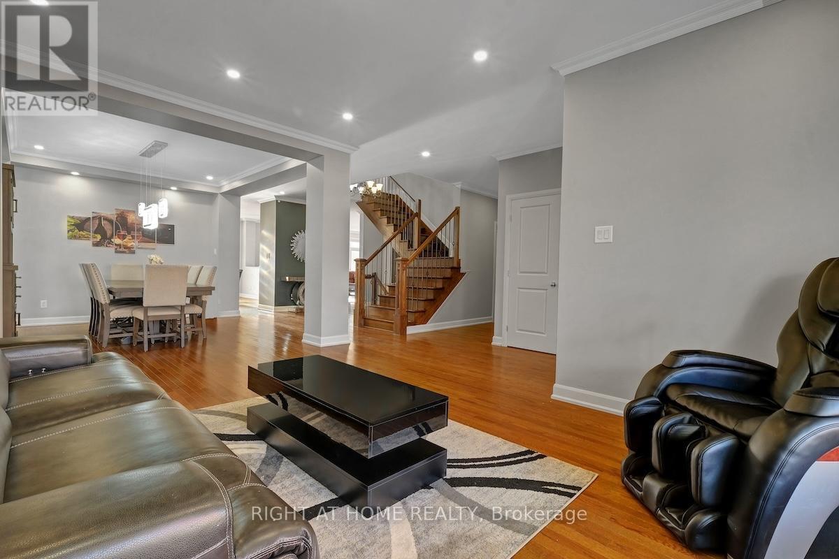 211 Denali Way, Ottawa, Ontario  K2S 0N1 - Photo 6 - X13005840