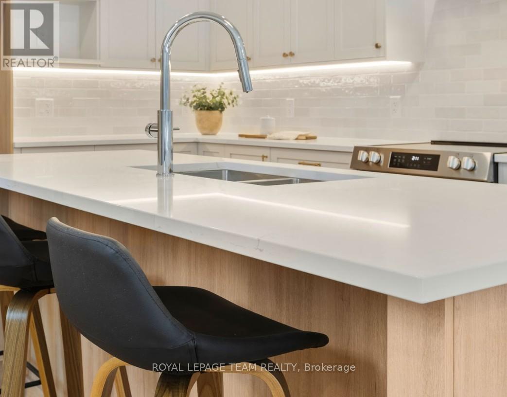 746 Tailslide Private, Ottawa, Ontario  K0A 1L0 - Photo 6 - X13005868