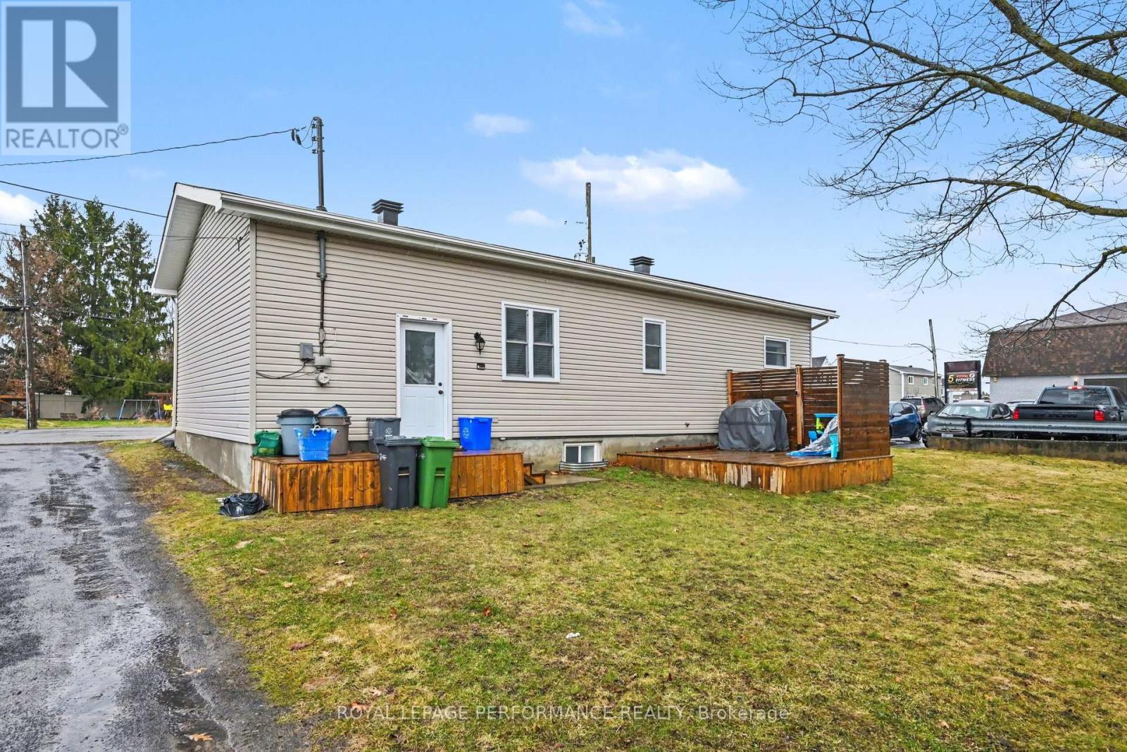 15 Forget Street, Russell, Ontario  K0A 1W0 - Photo 28 - X13005894