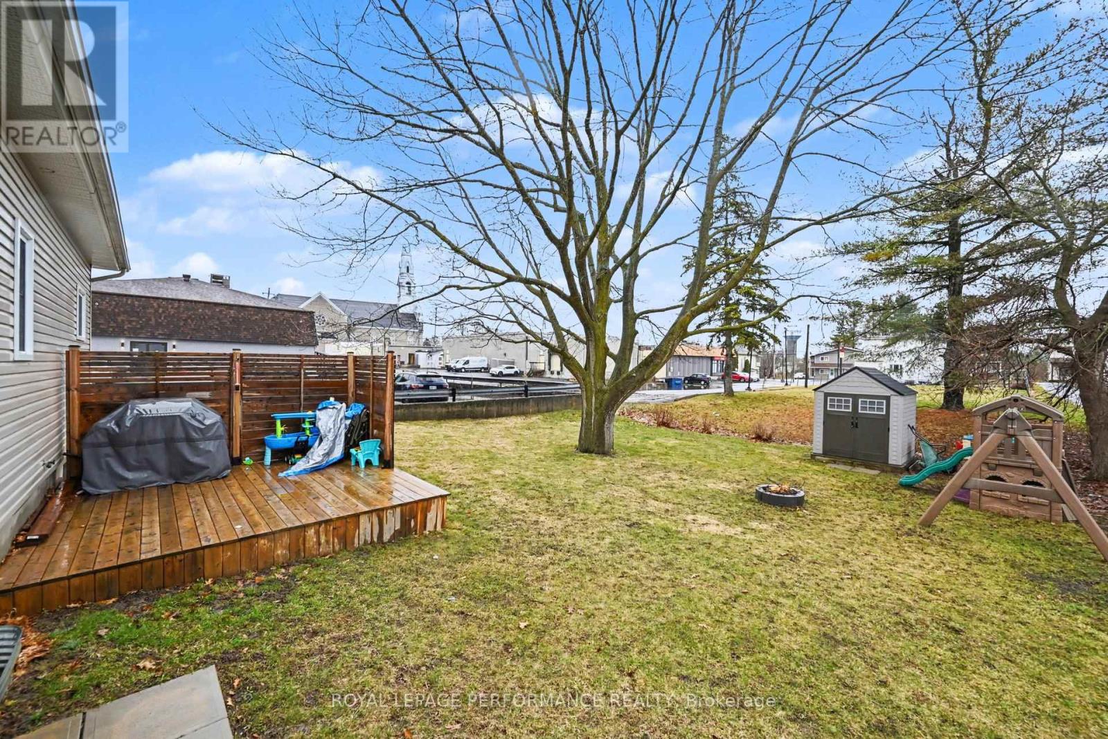 15 Forget Street, Russell, Ontario  K0A 1W0 - Photo 29 - X13005894