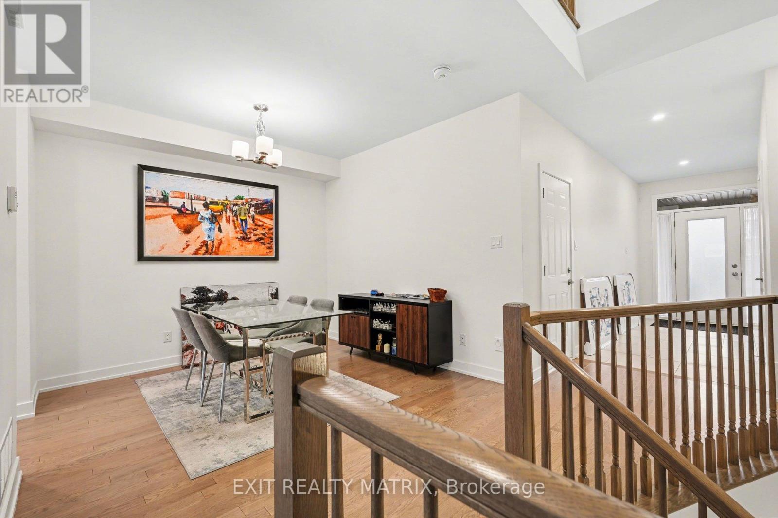 656 Putney Crescent W, Ottawa, Ontario  K2S 2N7 - Photo 5 - X13006052