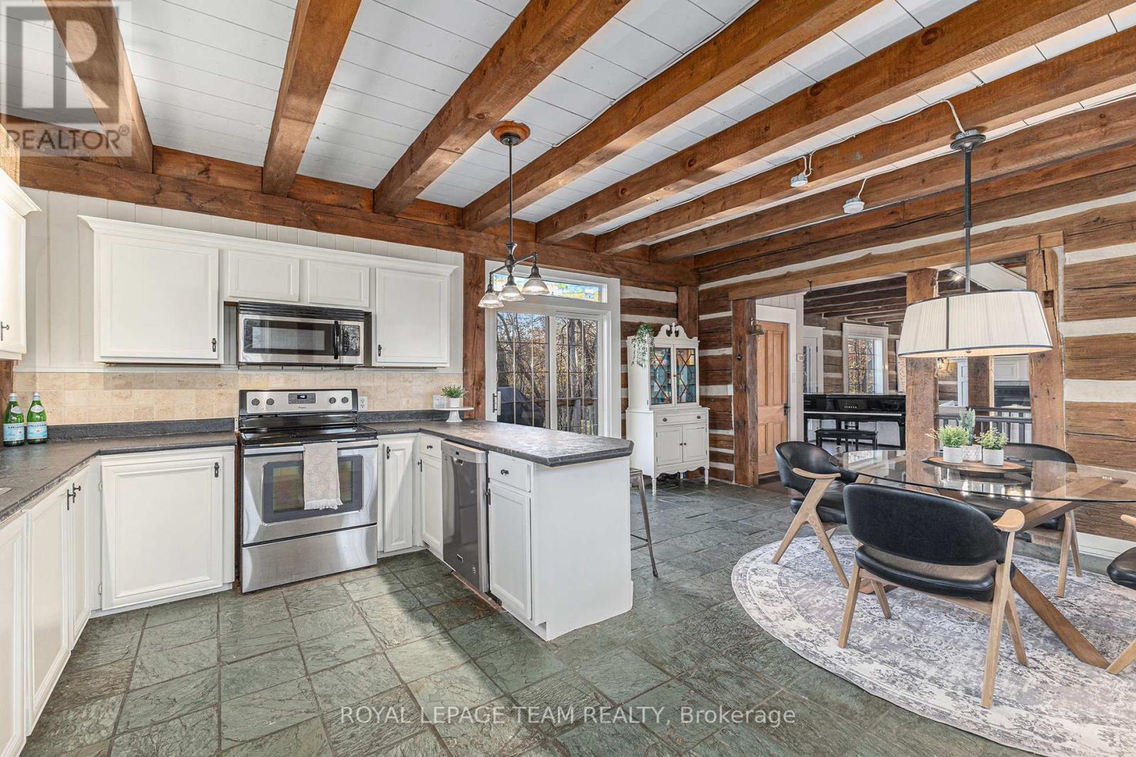 140 Creek Drive, Ottawa, Ontario  K0A 1X0 - Photo 14 - X13006062