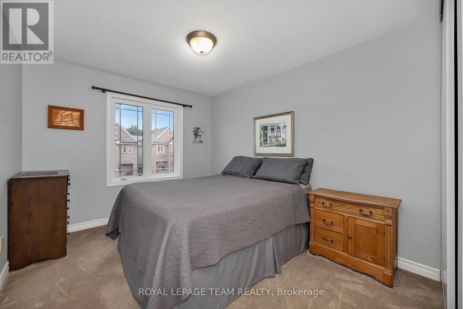 217 Hunterbrook Street, Ottawa, Ontario  K2K 0E6 - Photo 16 - X13006092