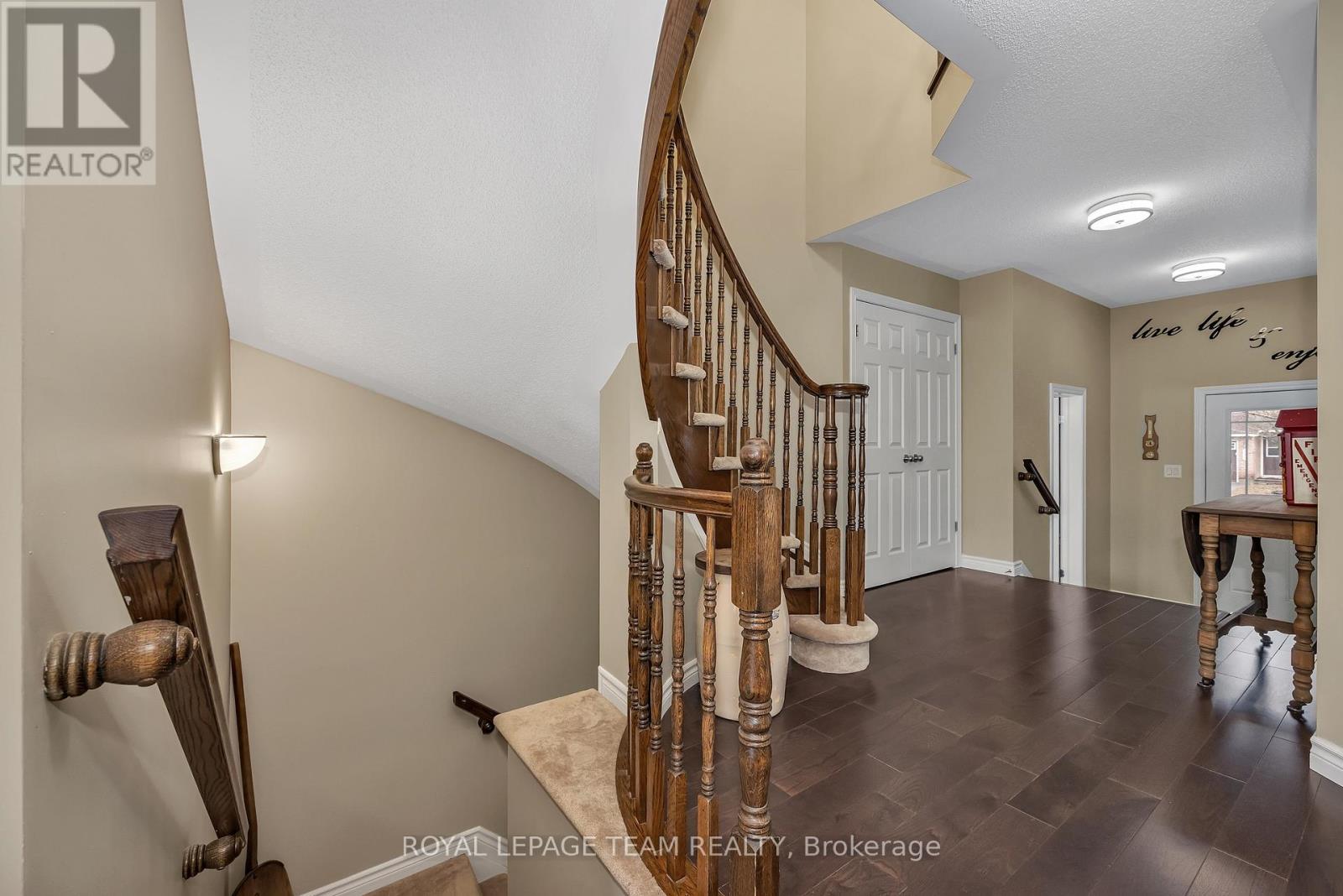 217 Hunterbrook Street, Ottawa, Ontario  K2K 0E6 - Photo 20 - X13006092