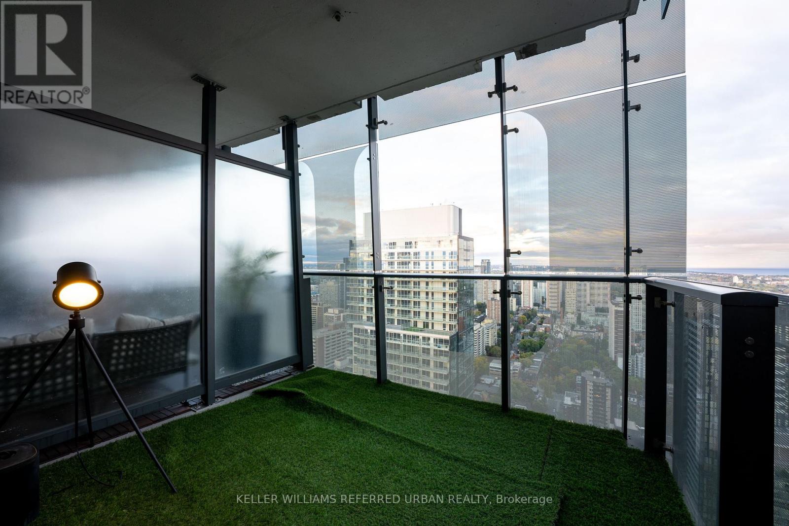 4201 - 5 St. Joseph Street, Toronto, Ontario  M4Y 0B6 - Photo 11 - C13005692