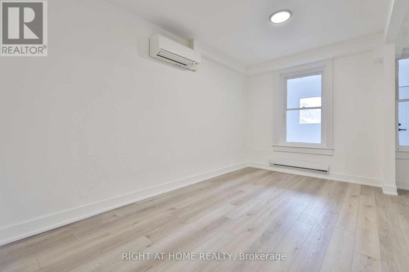 2f - 552 College Street, Toronto, Ontario  M6G 1B1 - Photo 9 - C13005764