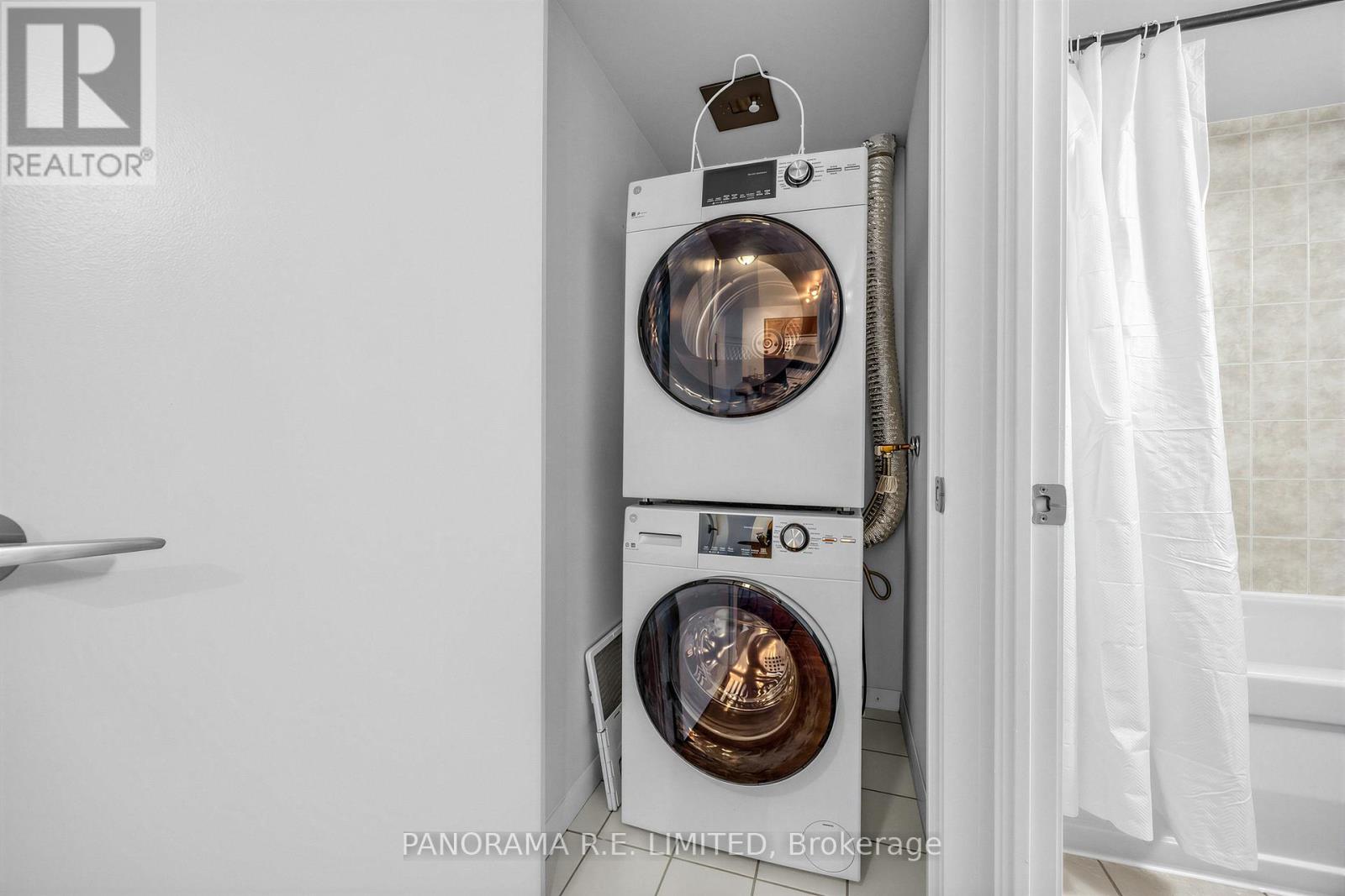 306 - 231 Fort York Boulevard, Toronto, Ontario  M5V 1B2 - Photo 13 - C13005772