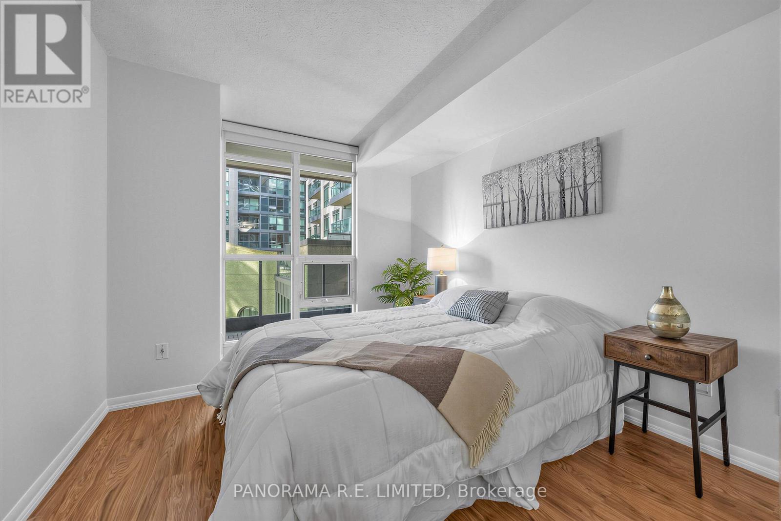 306 - 231 Fort York Boulevard, Toronto, Ontario  M5V 1B2 - Photo 9 - C13005772