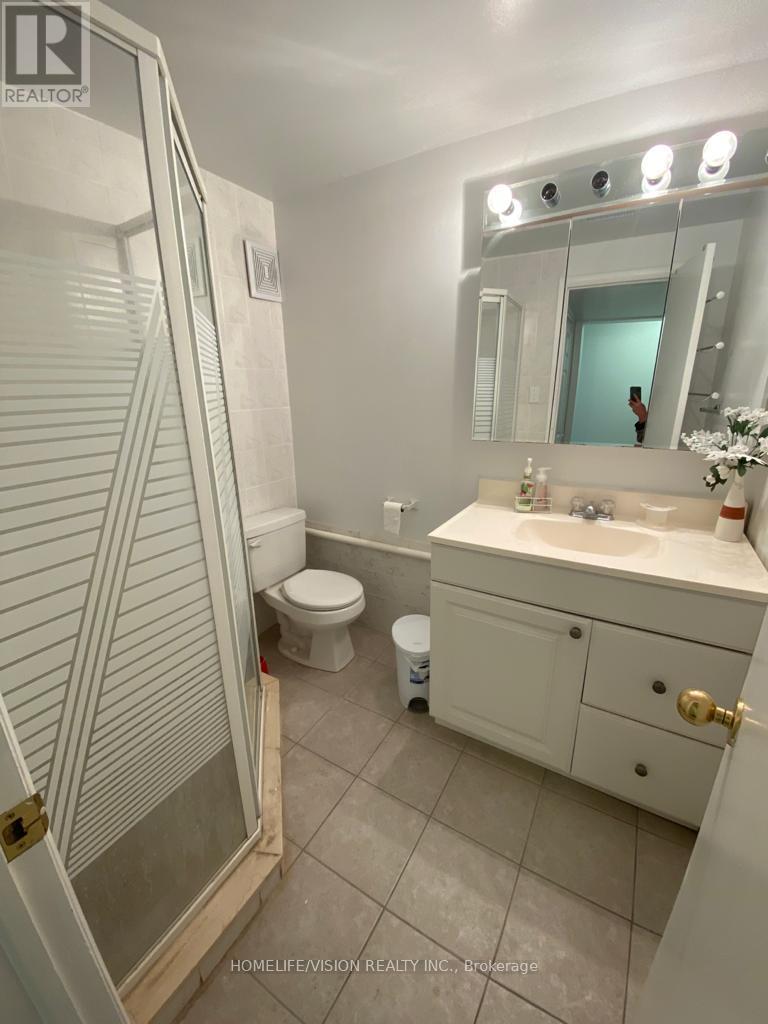 Lower - 179 Angus Drive, Toronto, Ontario  M2J 2W9 - Photo 4 - C13005830