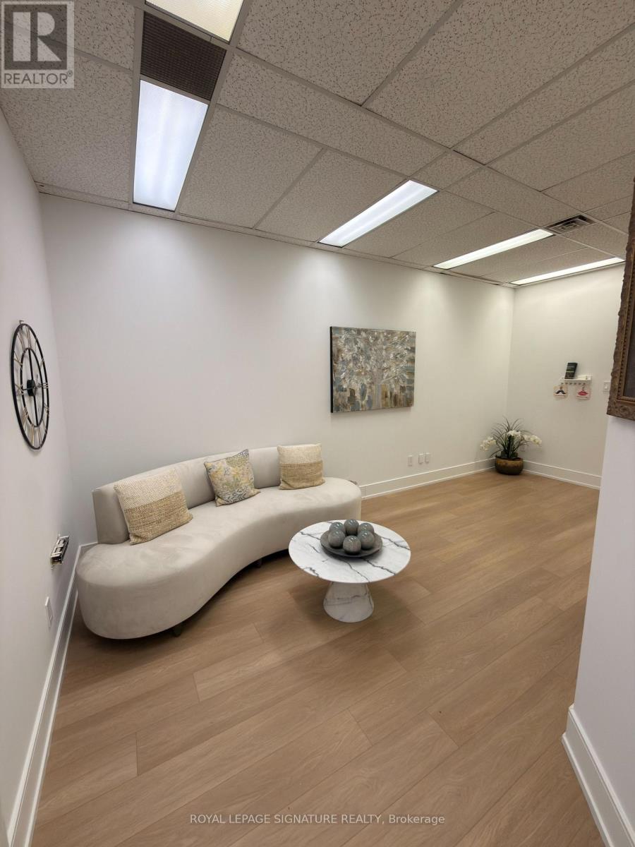 503 B - 220 Duncan Mill Road, Toronto (St. Andrew-Windfields), Ontario  M3B 3J5 - Photo 5 - C13005988