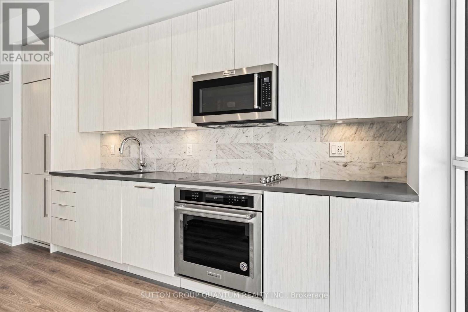 1002 - 38 Iannuzzi Street, Toronto, Ontario  M5V 0S2 - Photo 8 - C13005992