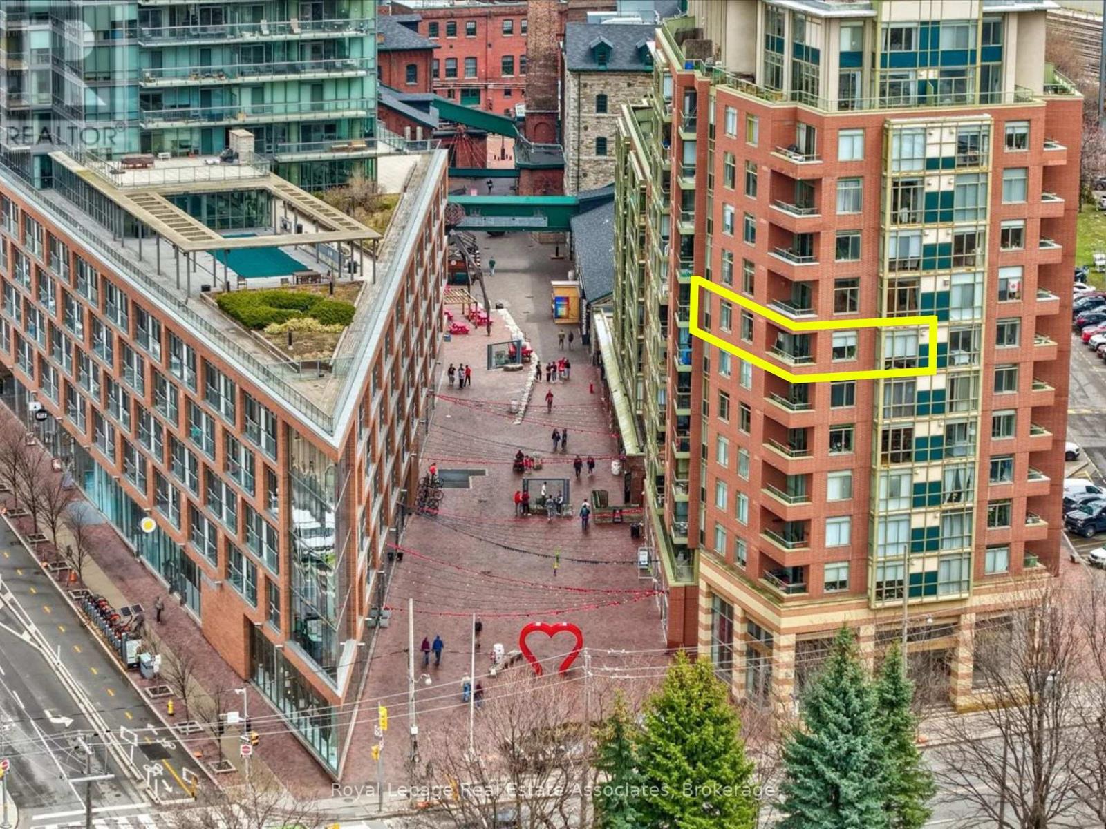 804 - 39 PARLIAMENT STREET, Toronto, Ontario