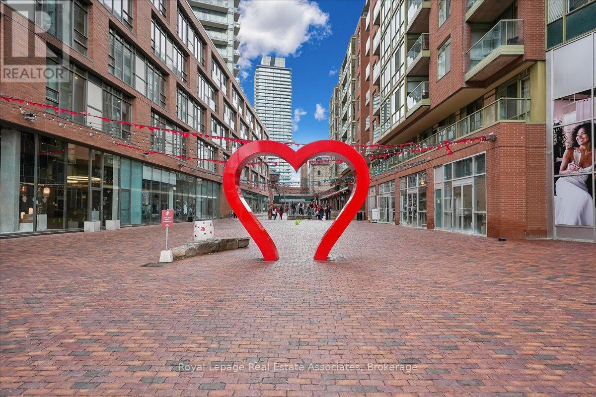 804 - 39 Parliament Street, Toronto, Ontario  M5A 4R2 - Photo 43 - C13006010