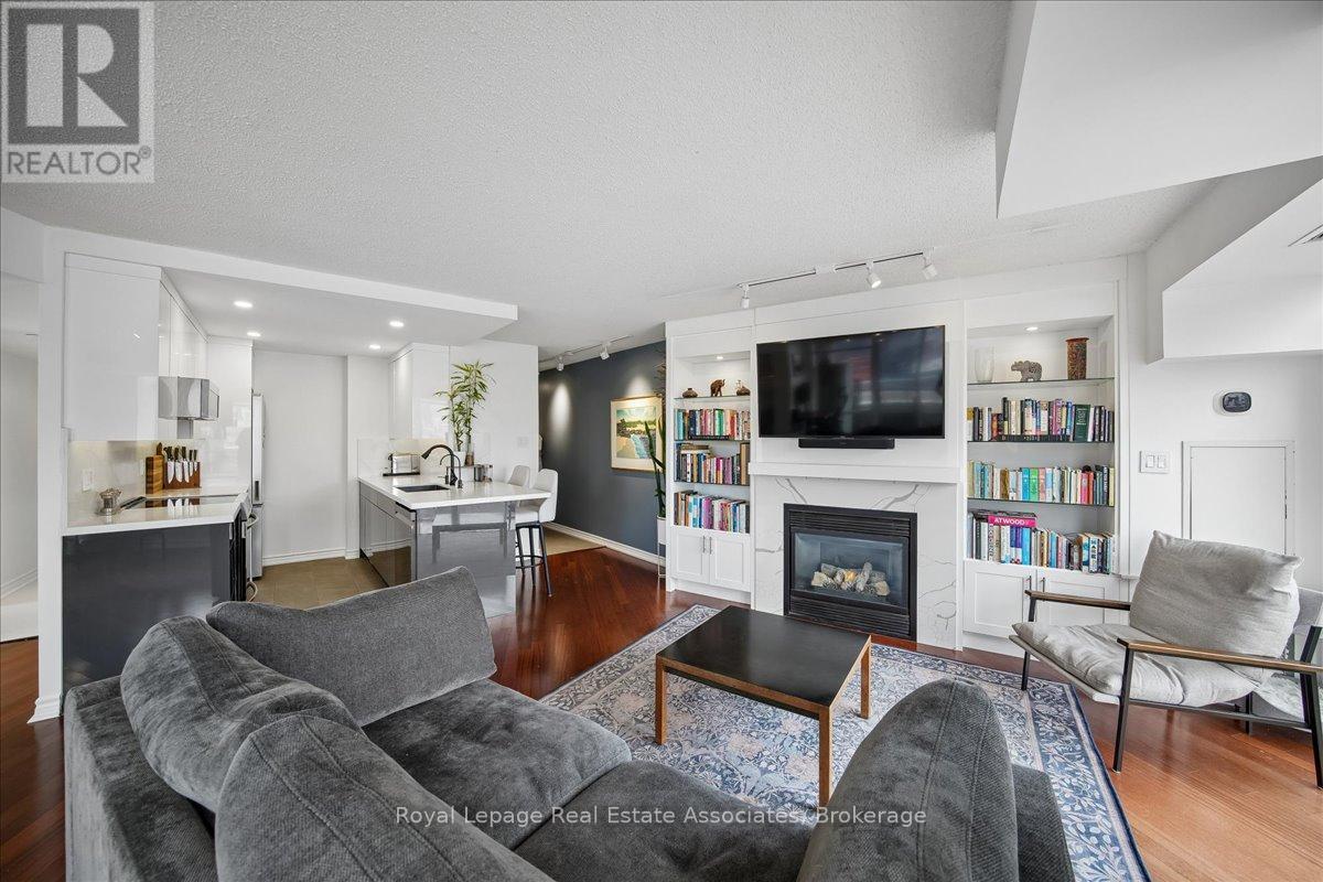 804 - 39 Parliament Street, Toronto, Ontario  M5A 4R2 - Photo 9 - C13006010