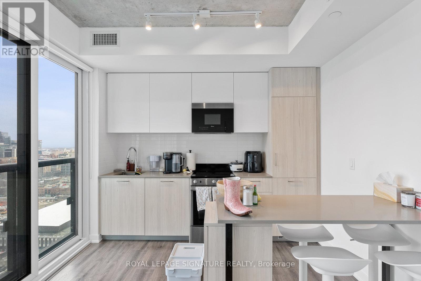 2209 - 65 Mutual Street, Toronto, Ontario  M5B 0E5 - Photo 6 - C13006026