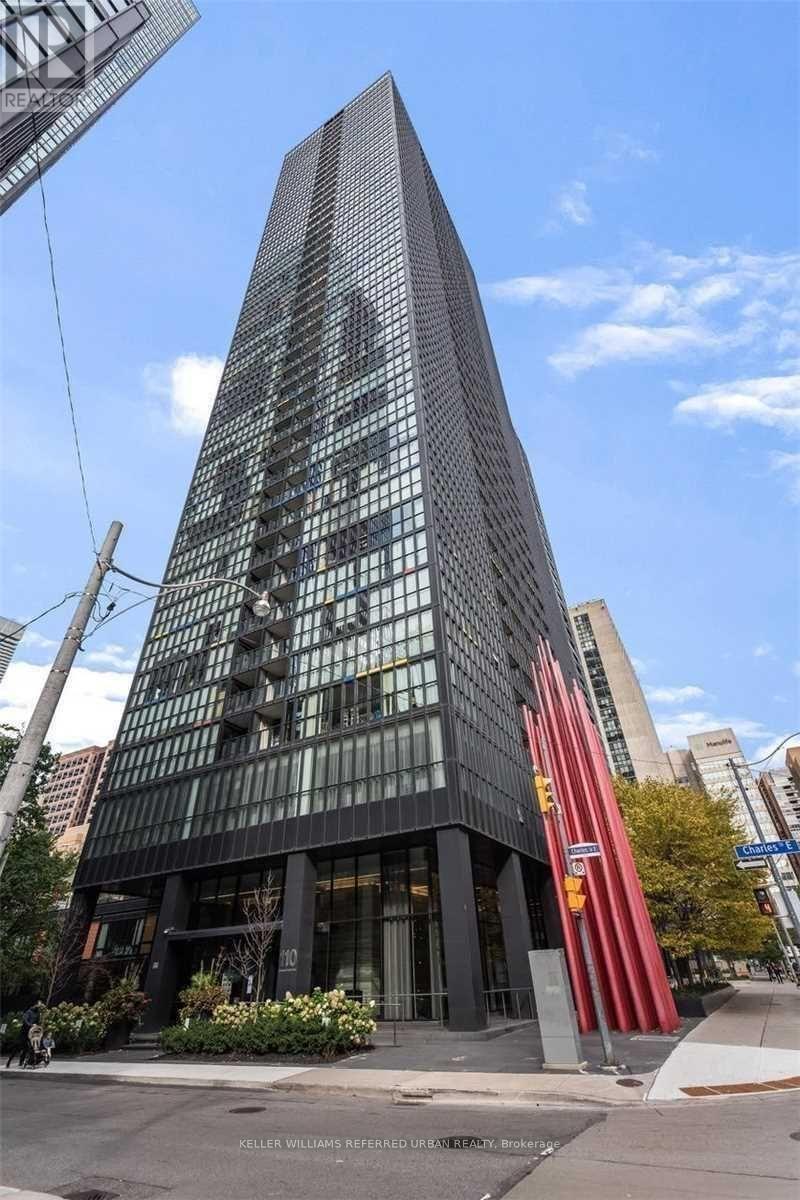 1410 - 110 Charles Street E, Toronto, Ontario  M4Y 1T5 - Photo 2 - C13006034
