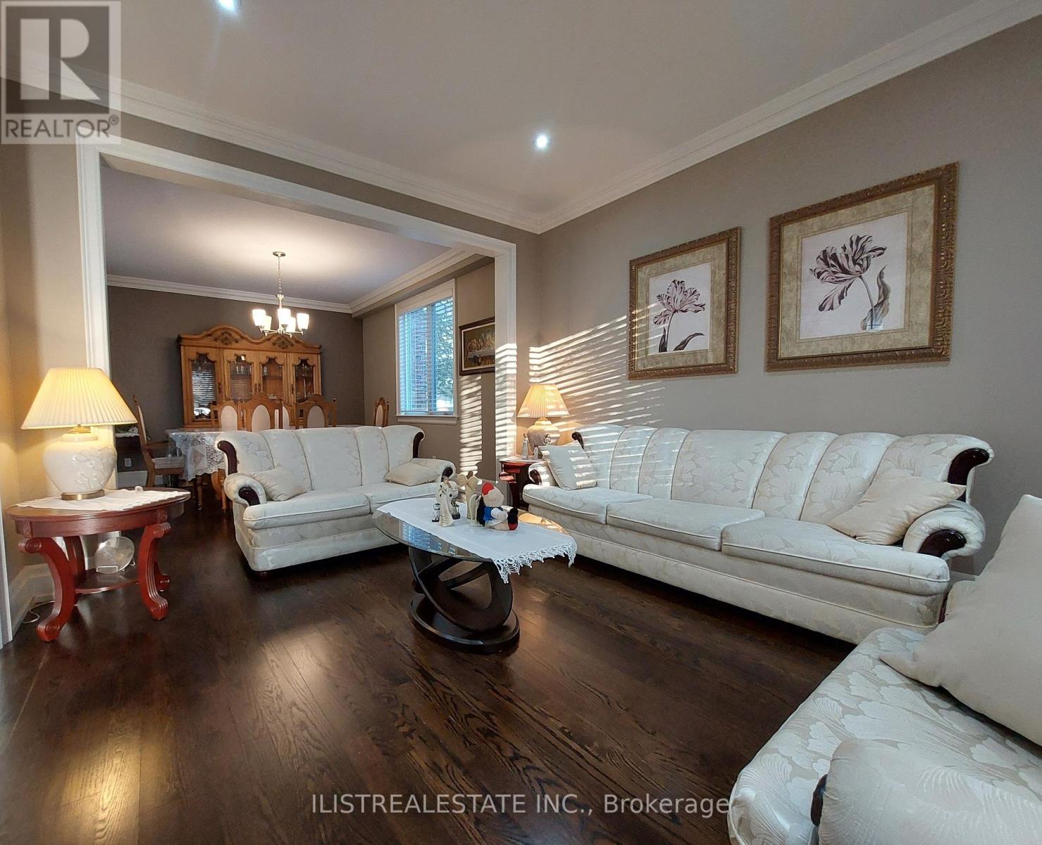 59 Princemere Crescent, Toronto, Ontario  M1R 3X1 - Photo 3 - E13005684