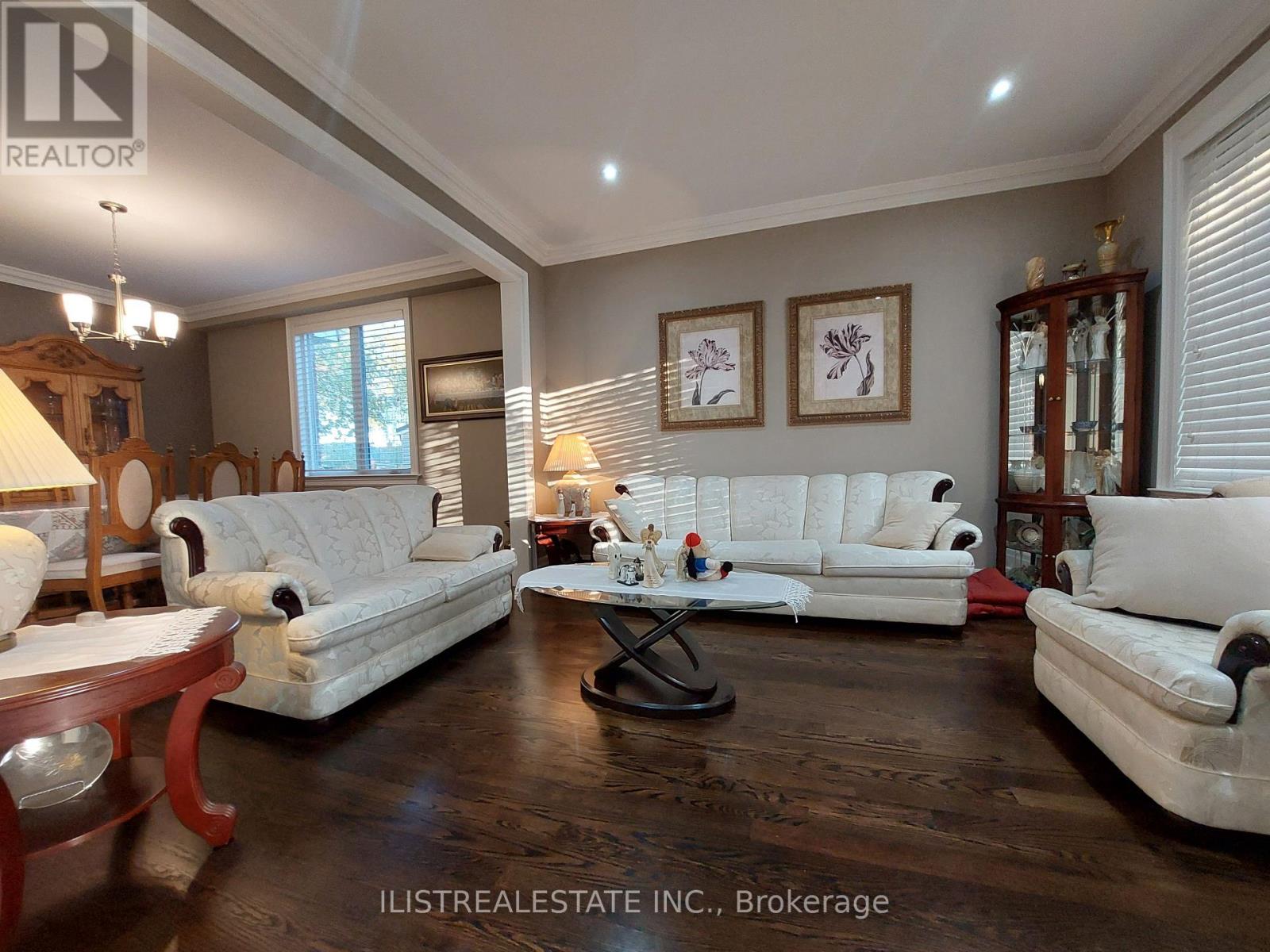 59 Princemere Crescent, Toronto, Ontario  M1R 3X1 - Photo 4 - E13005684