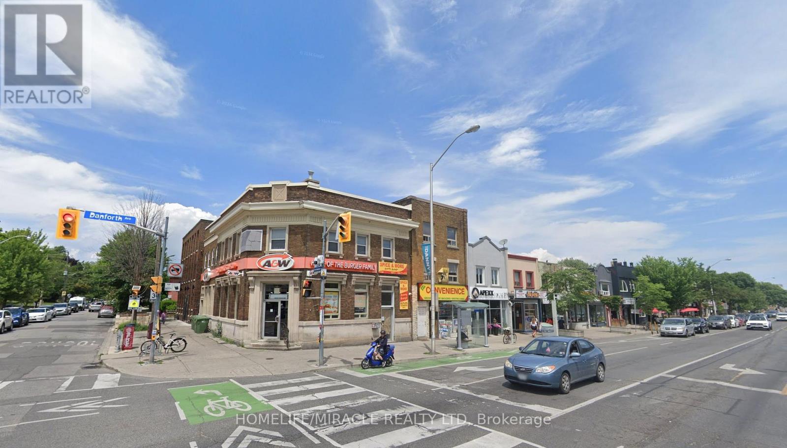 1190 DANFORTH AVENUE, Toronto, Ontario
