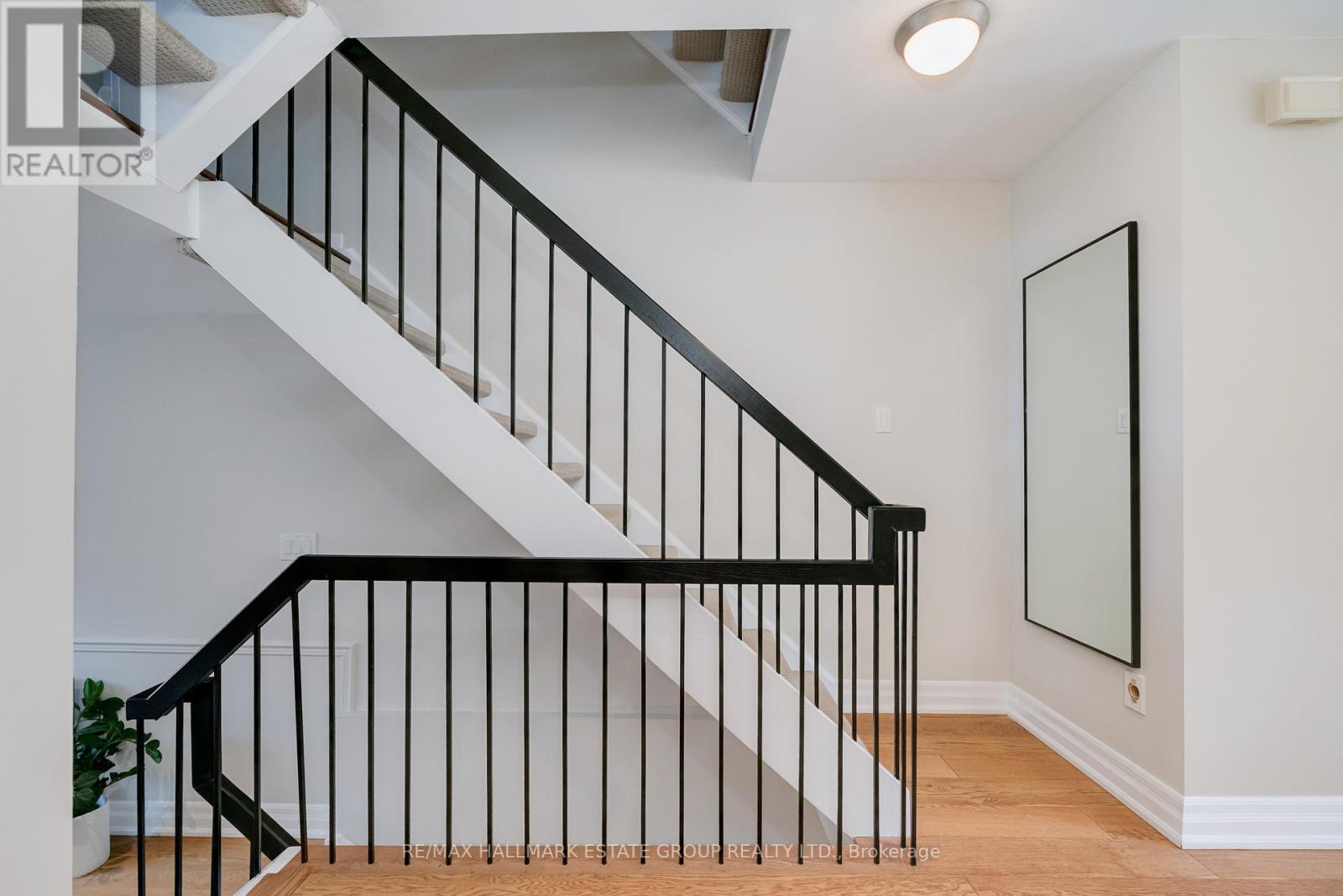 31 Unity Road, Toronto, Ontario  M4J 5A3 - Photo 16 - E13005872