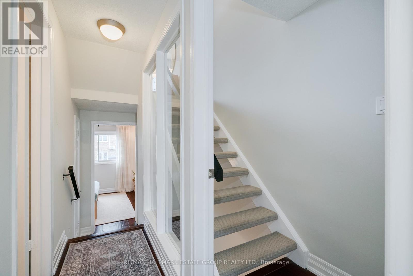 31 Unity Road, Toronto, Ontario  M4J 5A3 - Photo 27 - E13005872