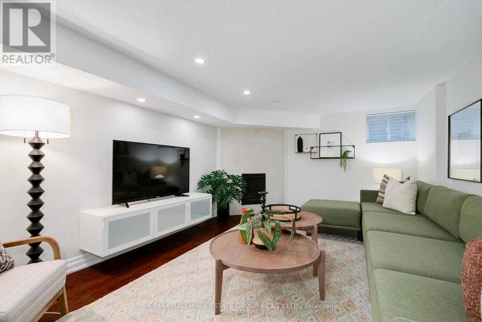 31 Unity Road, Toronto, Ontario  M4J 5A3 - Photo 39 - E13005872