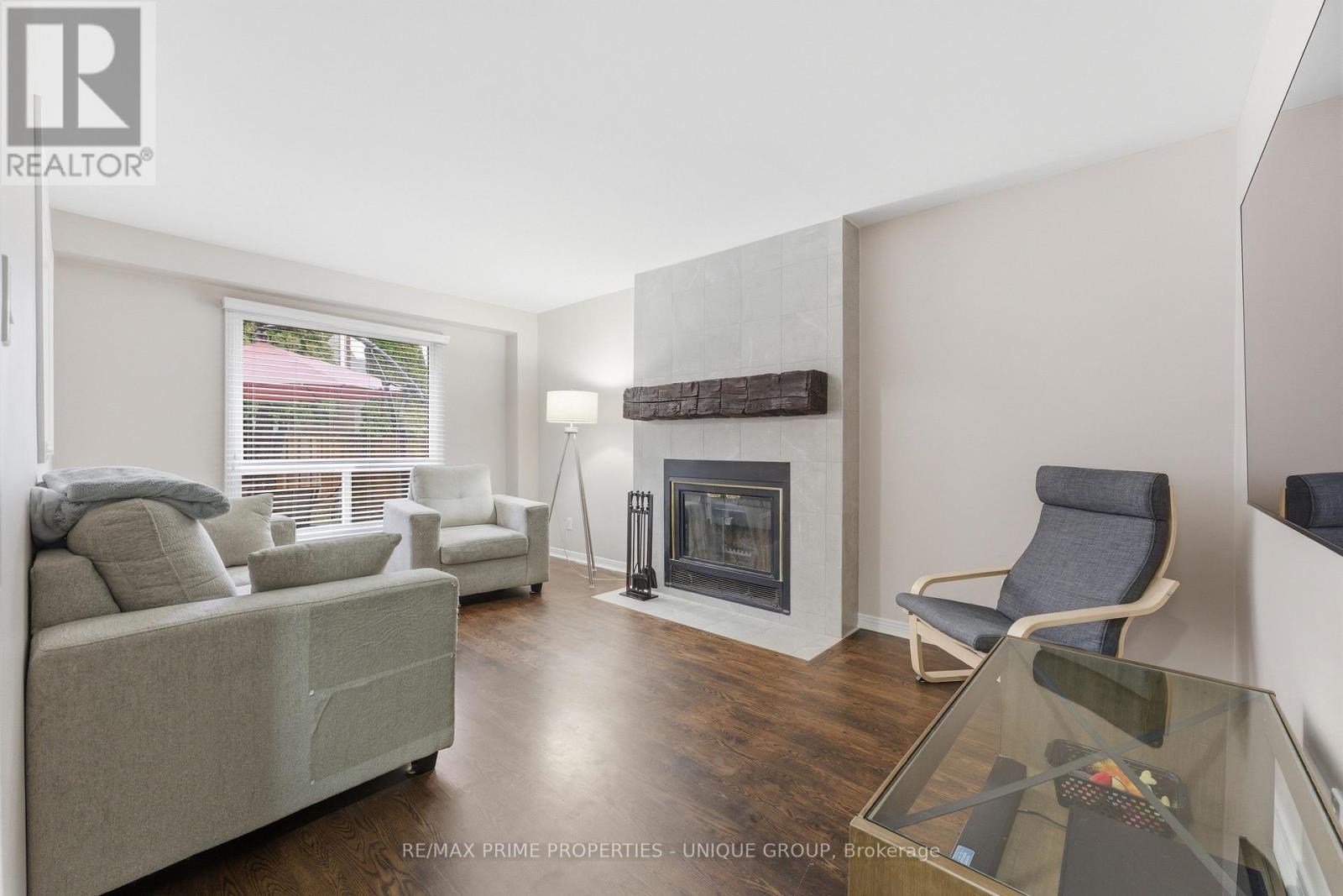 1518 Rawlings Drive, Pickering, Ontario  L1V 5A5 - Photo 10 - E13005886