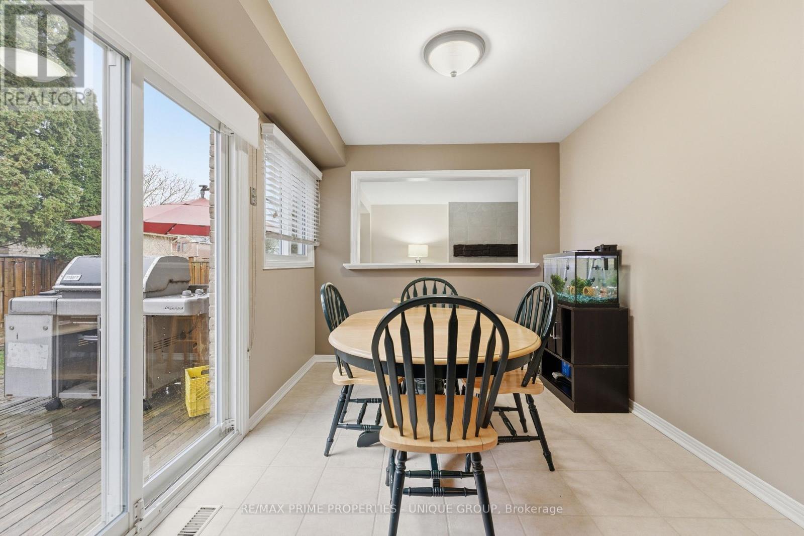 1518 Rawlings Drive, Pickering, Ontario  L1V 5A5 - Photo 16 - E13005886