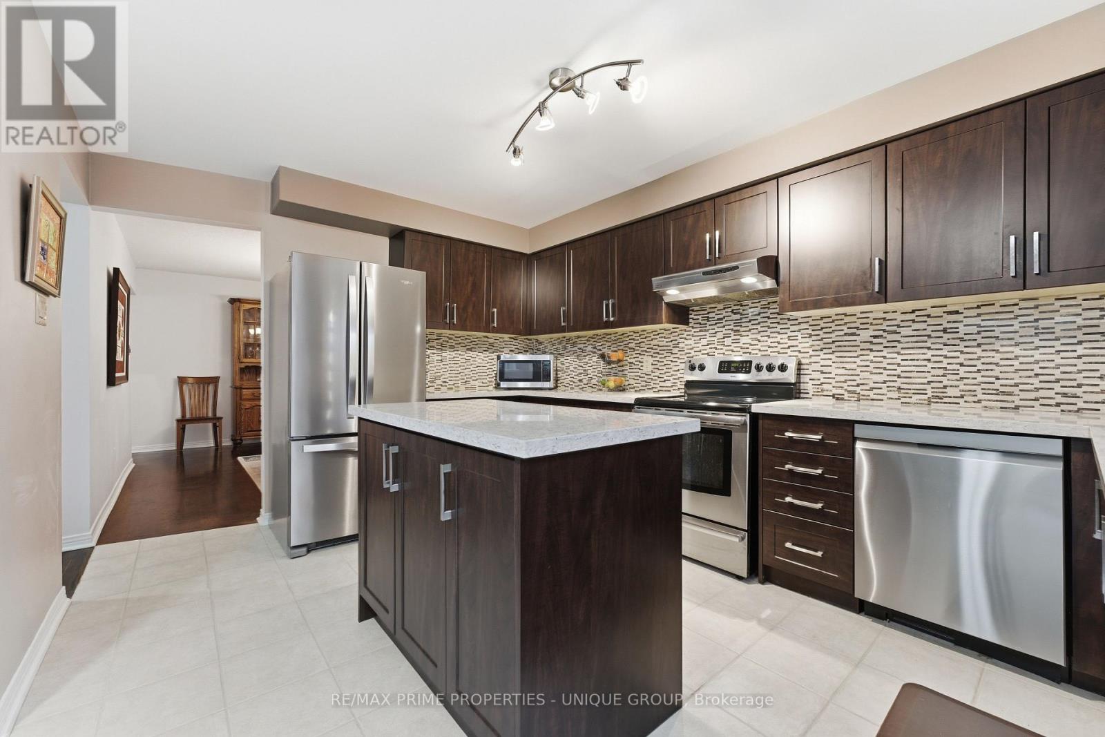 1518 Rawlings Drive, Pickering, Ontario  L1V 5A5 - Photo 17 - E13005886