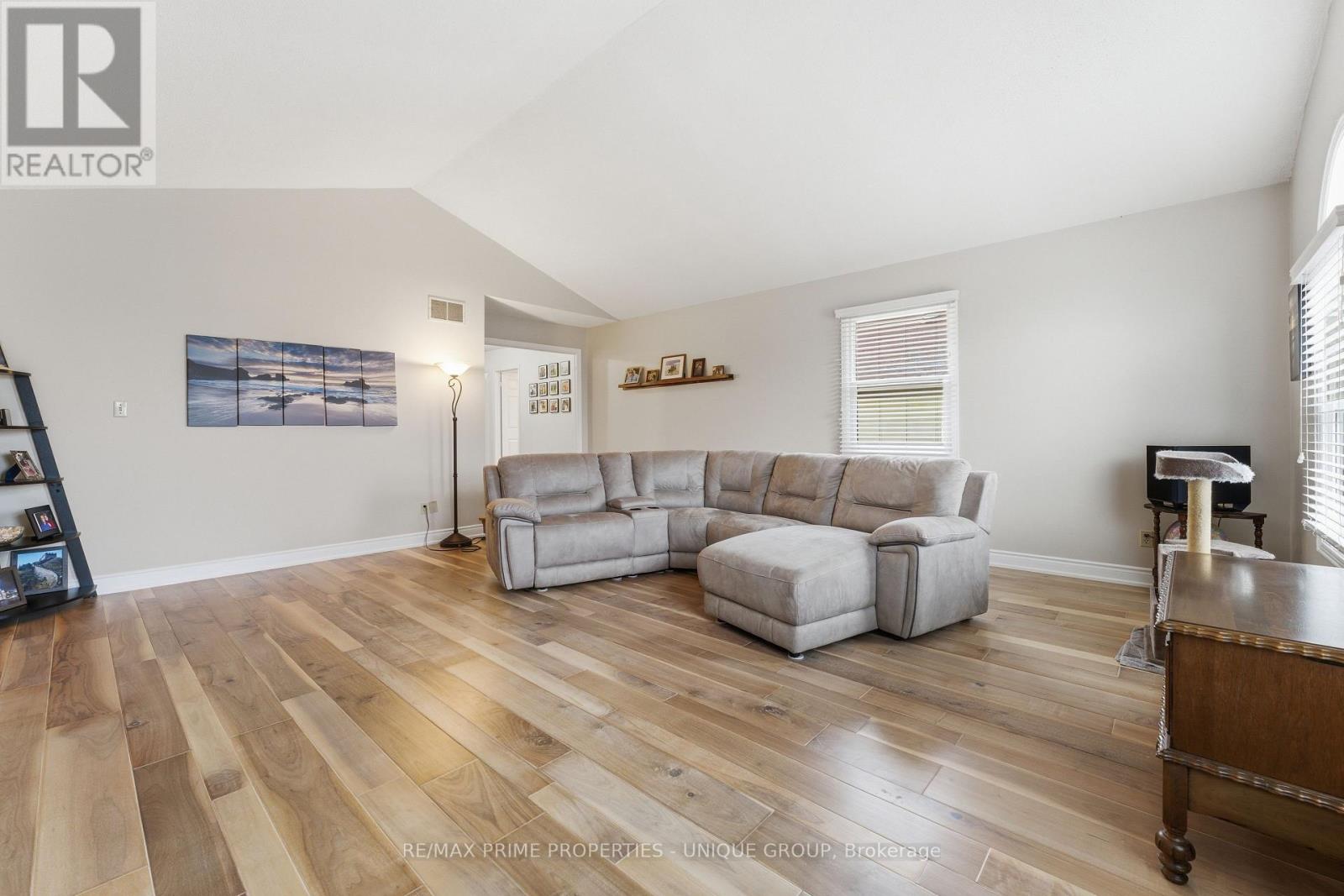 1518 Rawlings Drive, Pickering, Ontario  L1V 5A5 - Photo 30 - E13005886