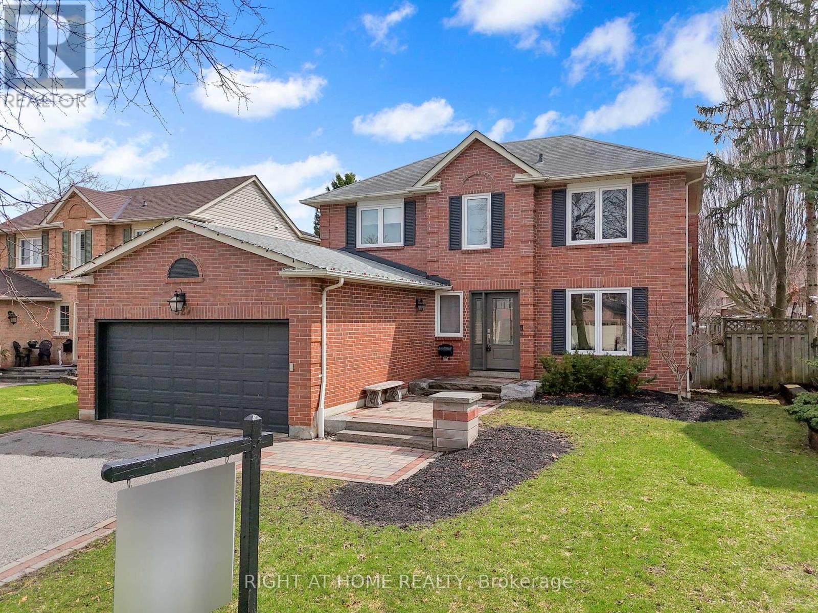 527 Beech Street E, Whitby, Ontario  L1N 7R1 - Photo 50 - E13005904