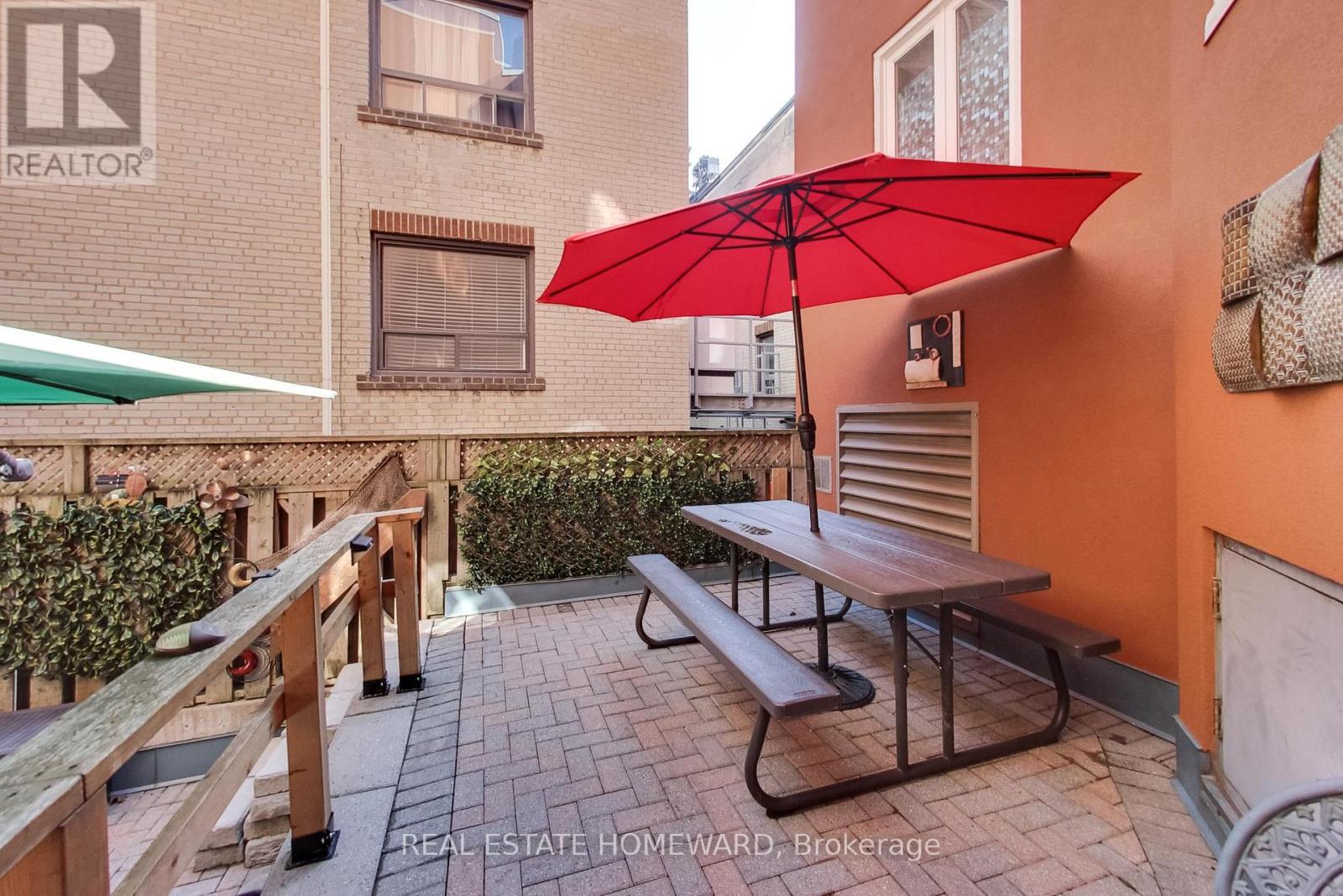 101 - 2371 Queen Street E, Toronto, Ontario  M4E 1H2 - Photo 26 - E13005928