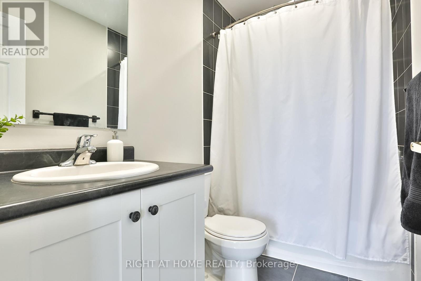 168 Kingston Road W, Ajax, Ontario L1T 0M9 - Photo 22 - E13005986