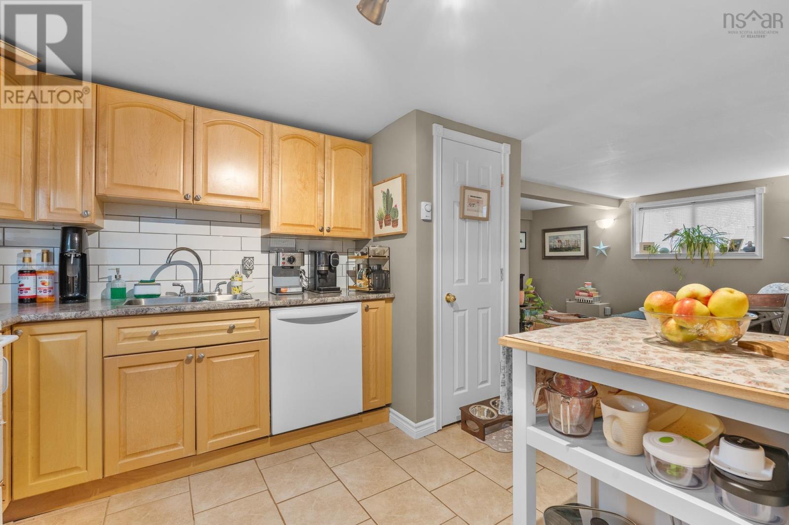 11 A&b Provost Street, Dartmouth, Nova Scotia  B2W 1B5 - Photo 30 - 202607601