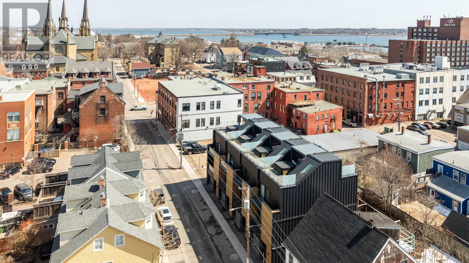 64 Dorchester Street, Charlottetown, Prince Edward Island  C1A 1C7 - Photo 2 - 202607605