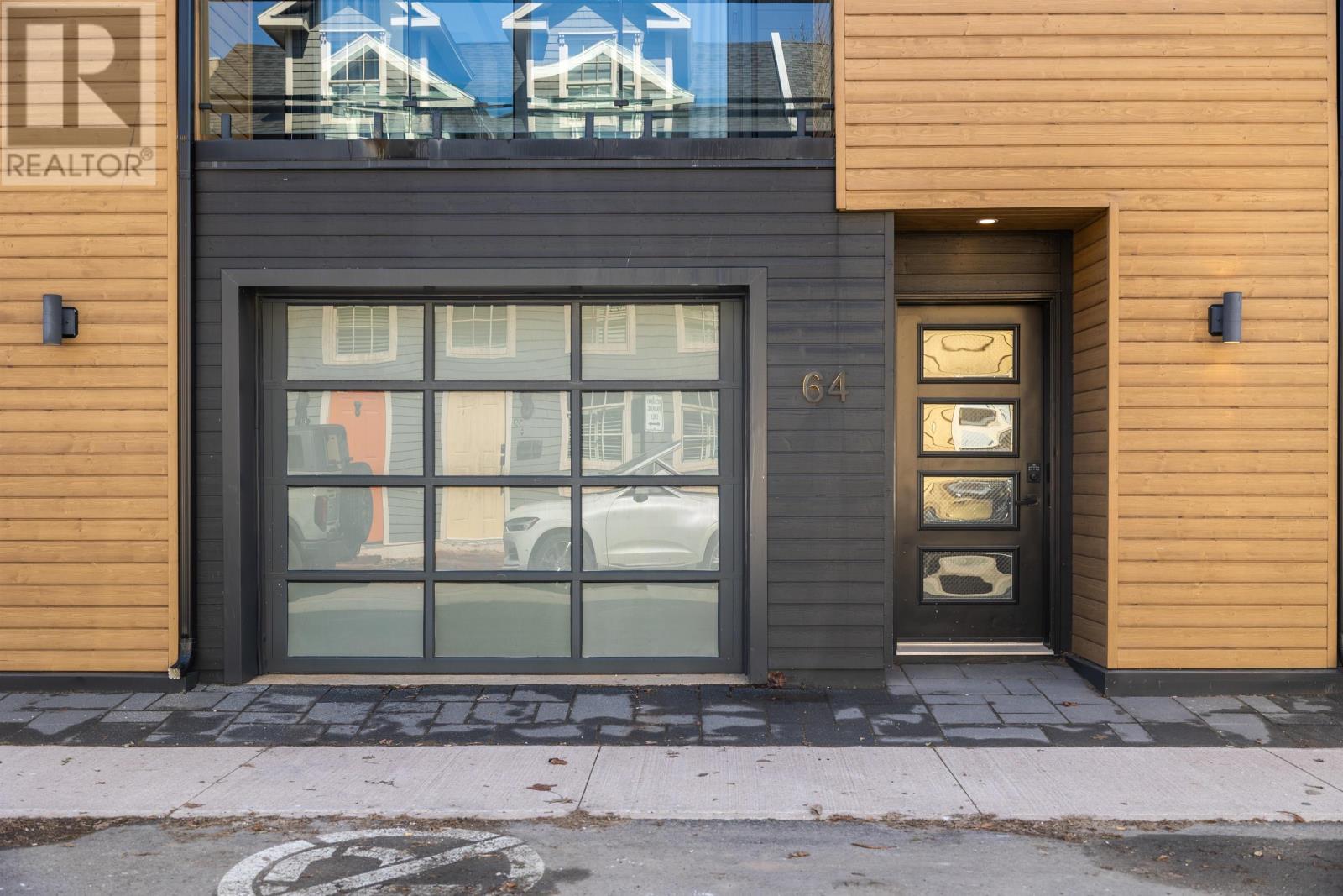 64 Dorchester Street, Charlottetown, Prince Edward Island  C1A 1C7 - Photo 3 - 202607605