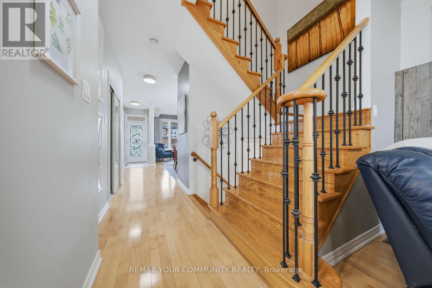 213 Shirrick Drive, Richmond Hill, Ontario  L4E 4Y4 - Photo 13 - N13005746