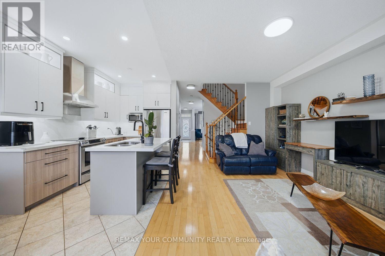 213 Shirrick Drive, Richmond Hill, Ontario  L4E 4Y4 - Photo 21 - N13005746