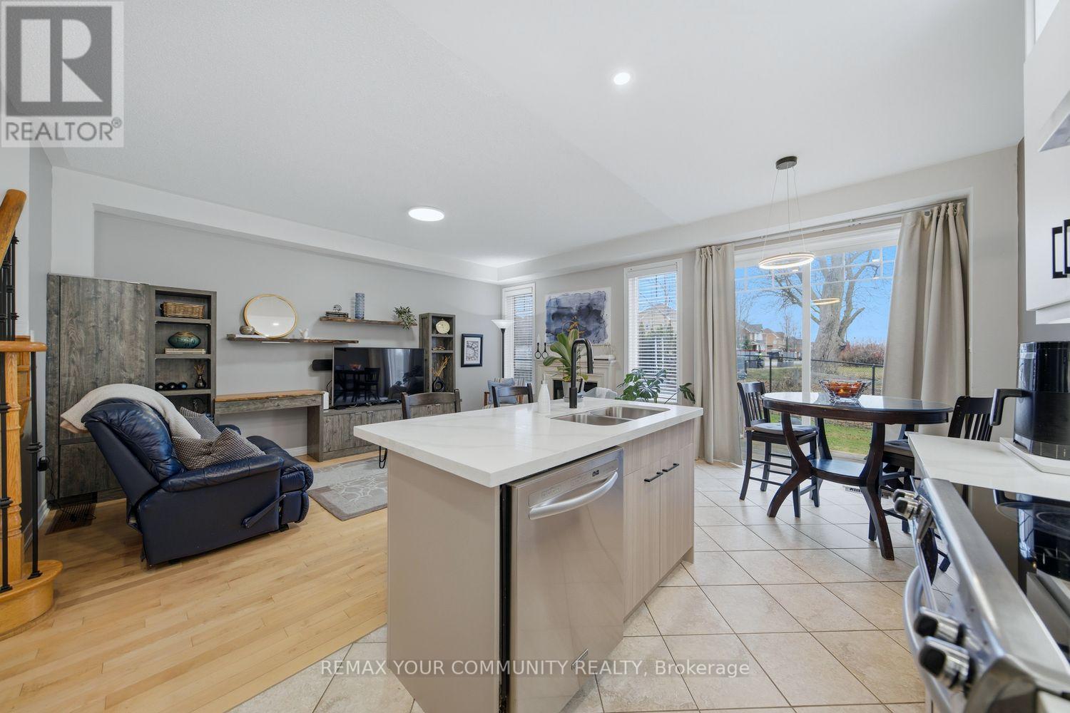 213 Shirrick Drive, Richmond Hill, Ontario  L4E 4Y4 - Photo 26 - N13005746