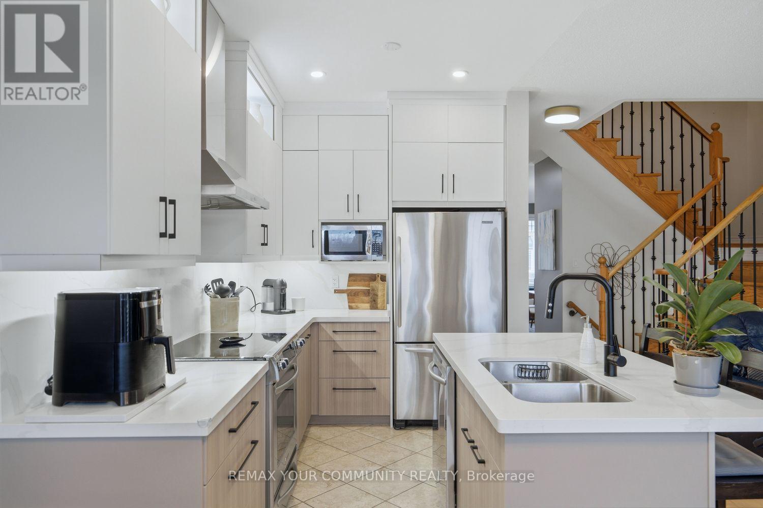 213 Shirrick Drive, Richmond Hill, Ontario  L4E 4Y4 - Photo 27 - N13005746