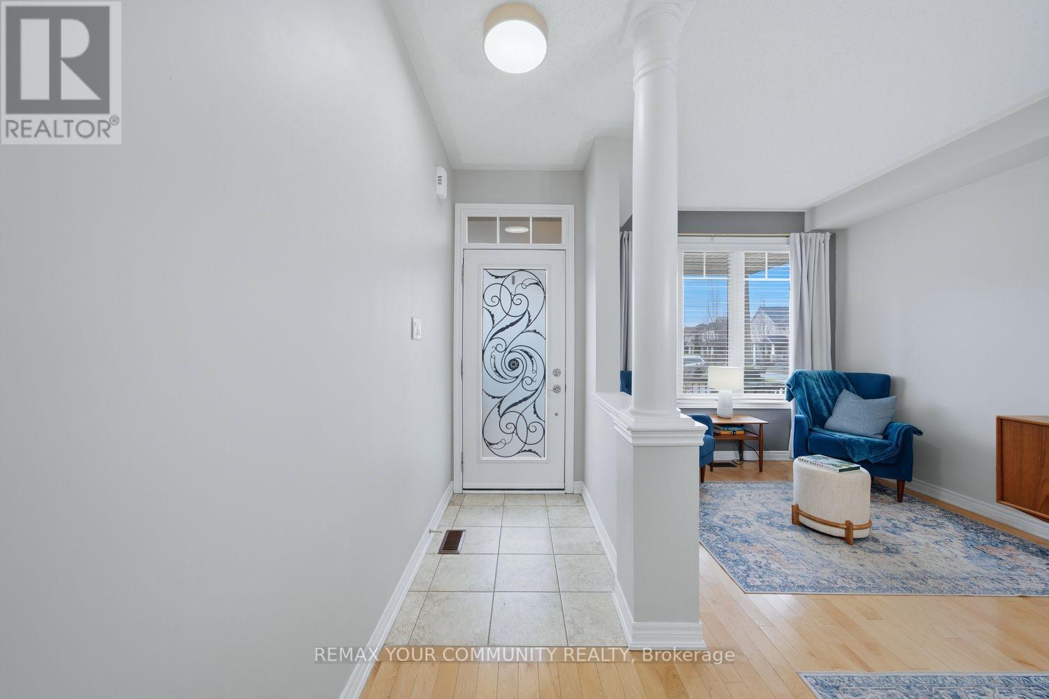 213 Shirrick Drive, Richmond Hill, Ontario  L4E 4Y4 - Photo 4 - N13005746