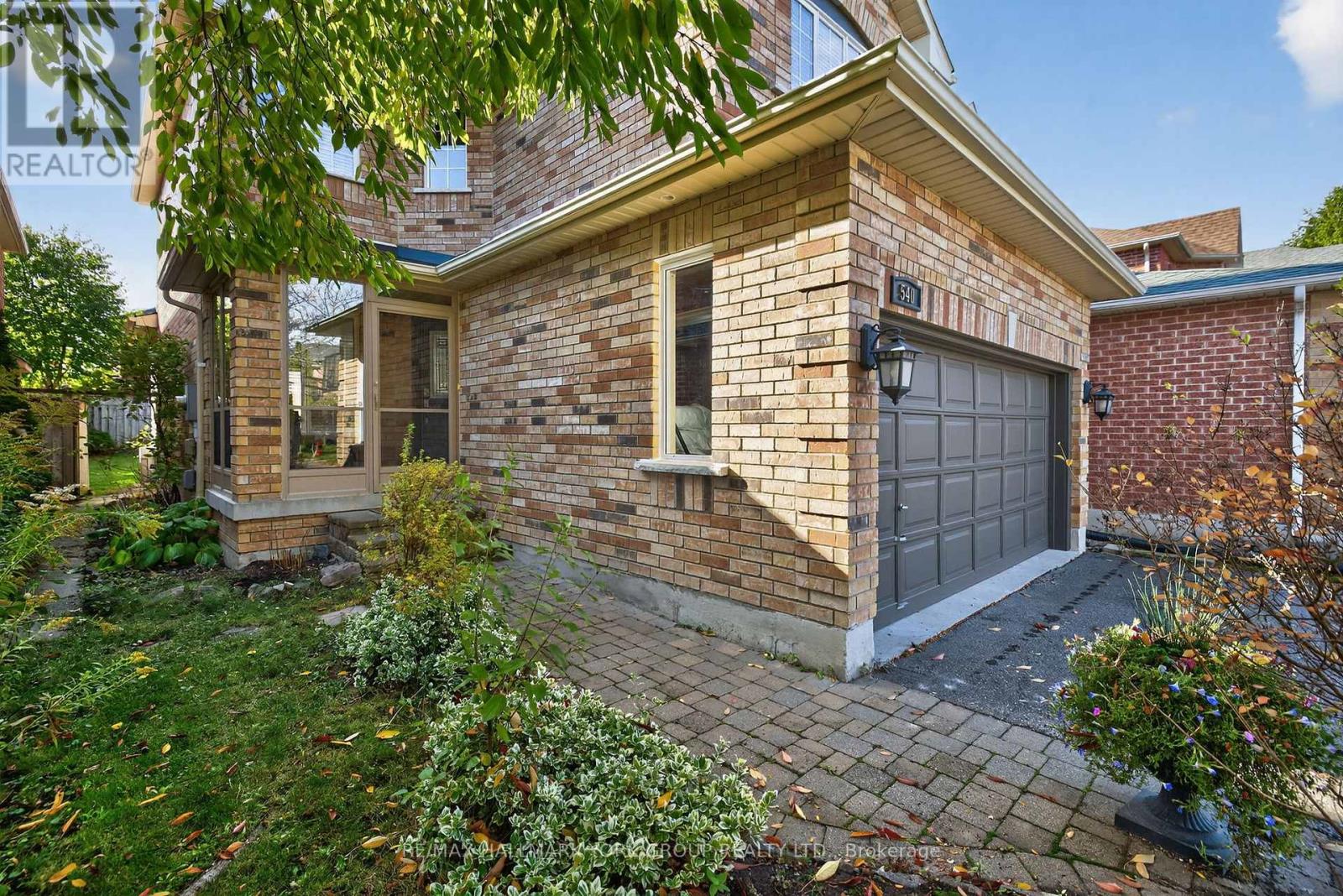 540 Greig Circle, Newmarket, Ontario  L3Y 8S6 - Photo 2 - N13005762