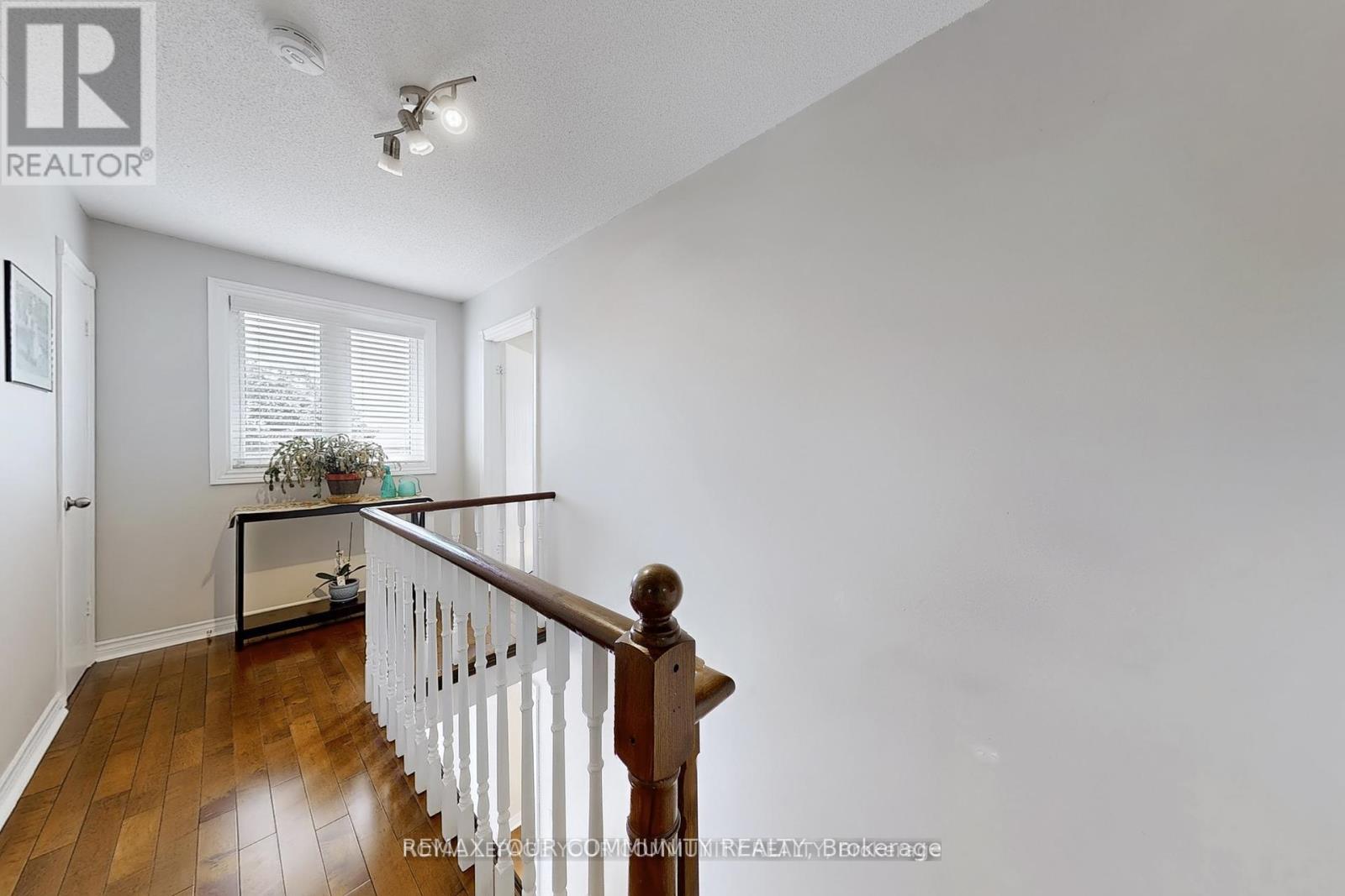 22 Hulst Drive, Bradford West Gwillimbury, Ontario  L3Z 2T3 - Photo 19 - N13005916