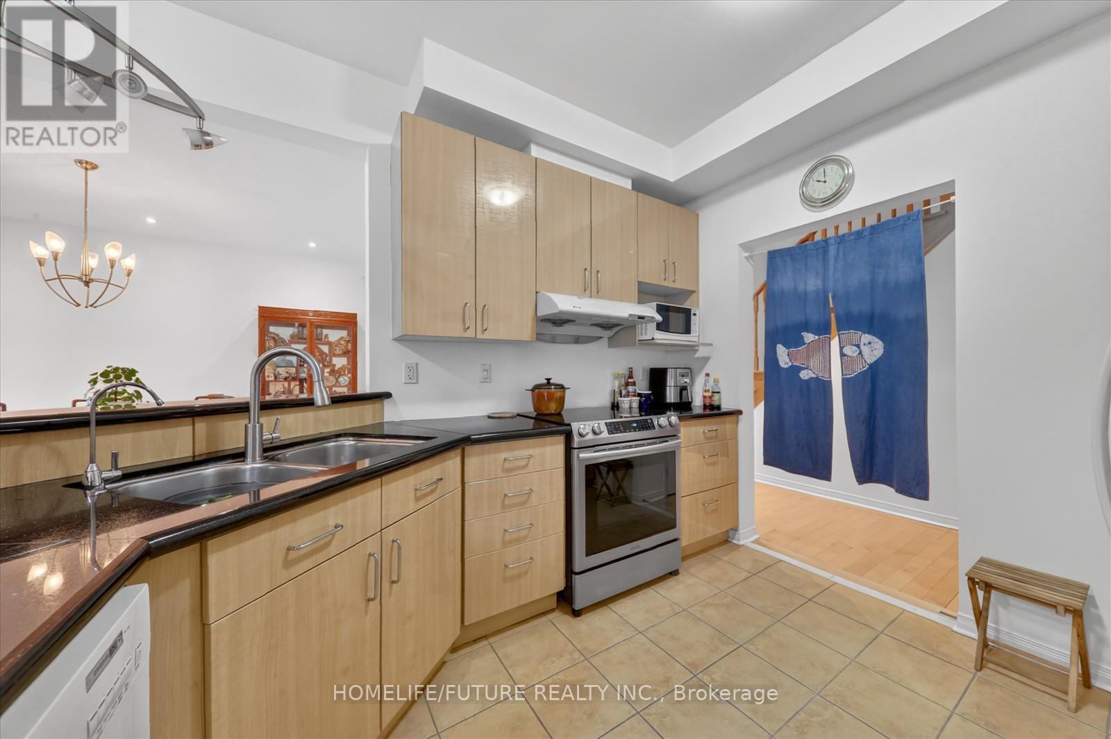 149 Peshawar Avenue, Markham, Ontario  L3R 0W8 - Photo 16 - N13005982