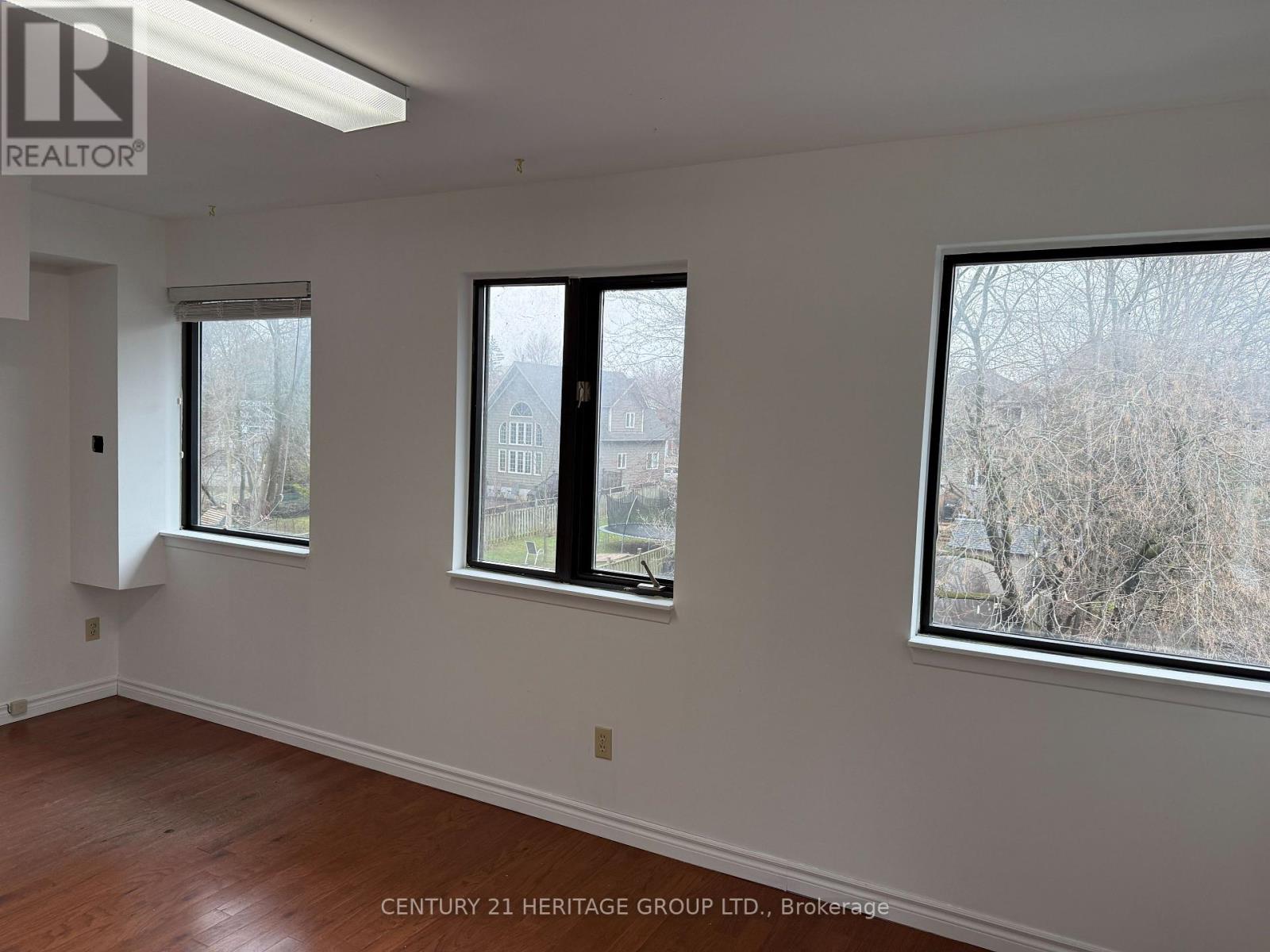 17 - 204 Simcoe Avenue, Georgina, Ontario  L4P 3S6 - Photo 13 - N13006022