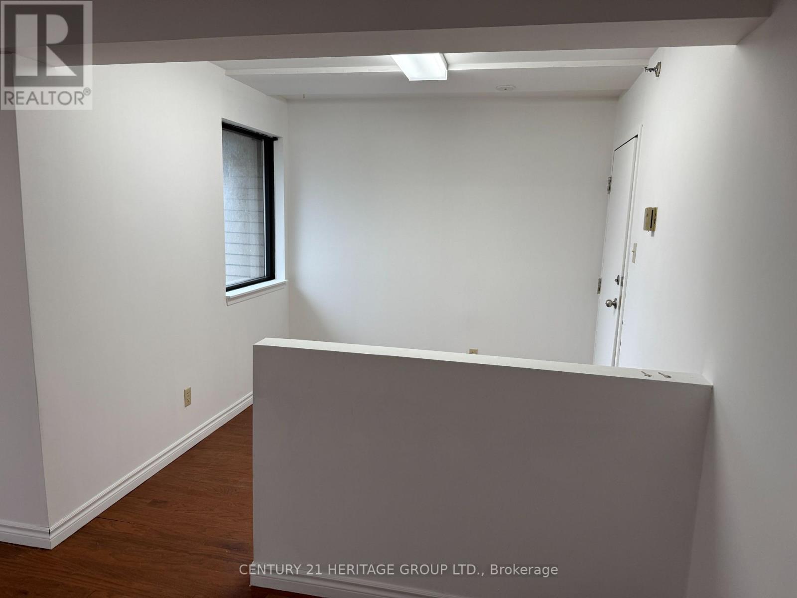 17 - 204 Simcoe Avenue, Georgina, Ontario  L4P 3S6 - Photo 4 - N13006022