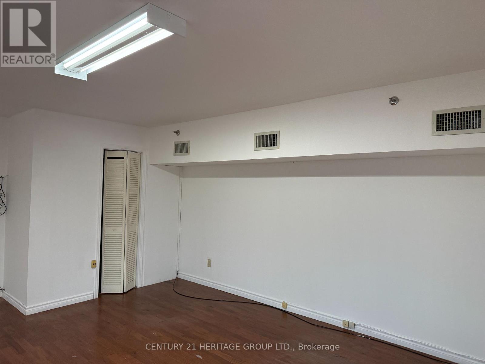 17 - 204 Simcoe Avenue, Georgina, Ontario  L4P 3S6 - Photo 8 - N13006022