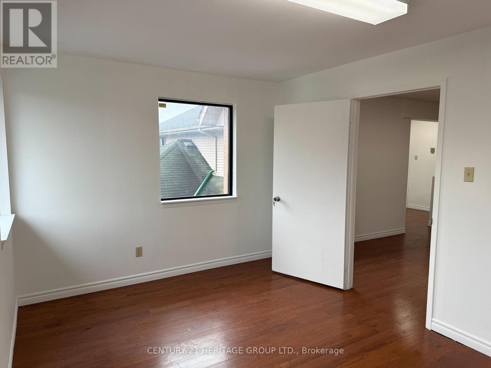 17 - 204 Simcoe Avenue, Georgina, Ontario  L4P 3S6 - Photo 9 - N13006022